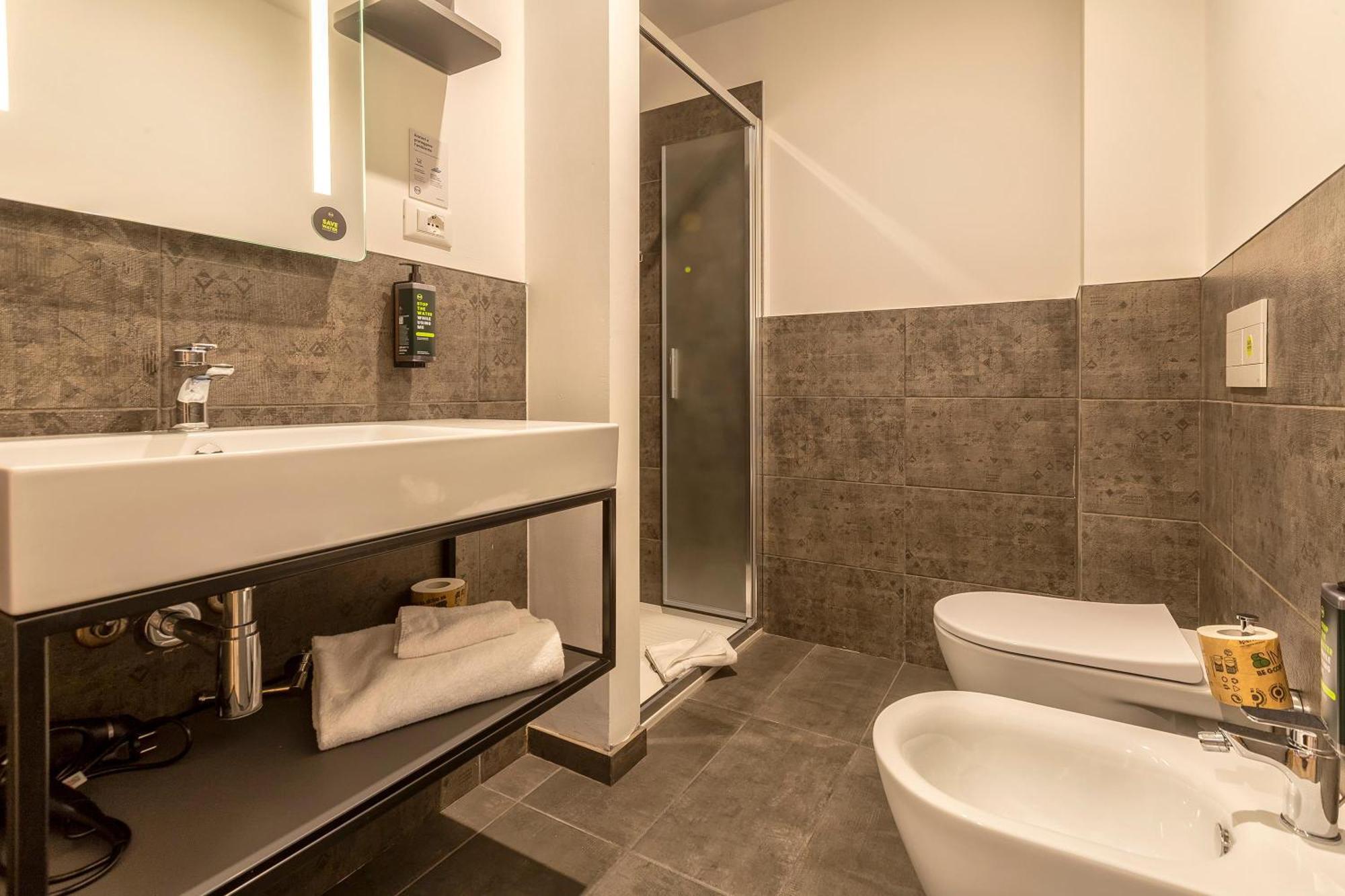 B&B Hotel Сассари Экстерьер фото