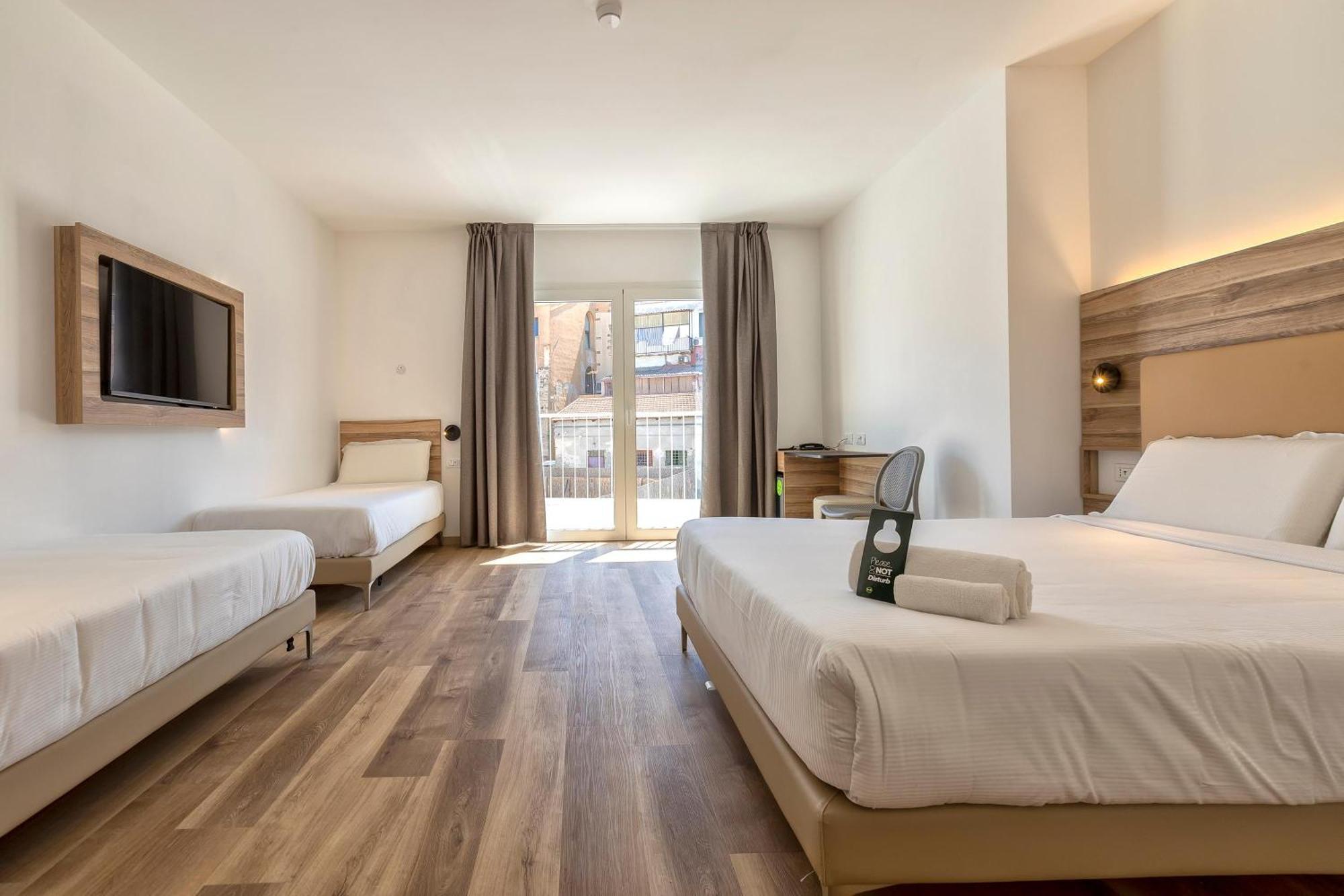 B&B Hotel Сассари Экстерьер фото